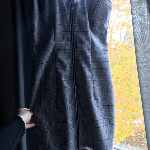 Guess plaid dress xsmall - Picture 2 of 4